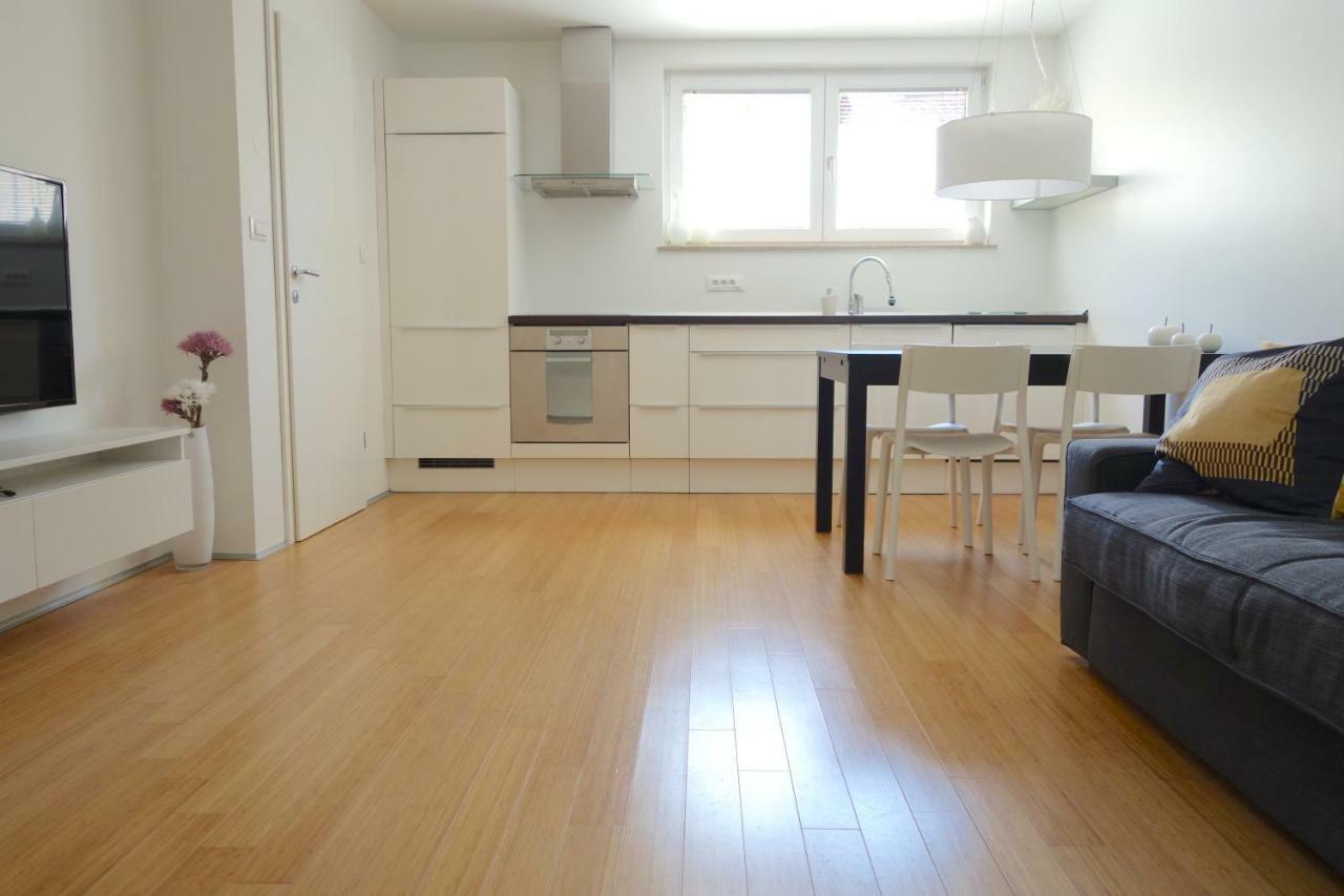 Sensei Apartment Ljubljana Luaran gambar